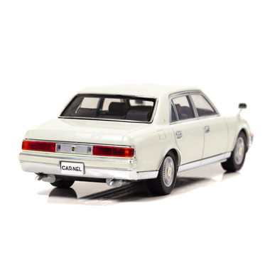 1/43 トヨタ センチュリー (GZG50) 2010 (Pearl White) 株式会社