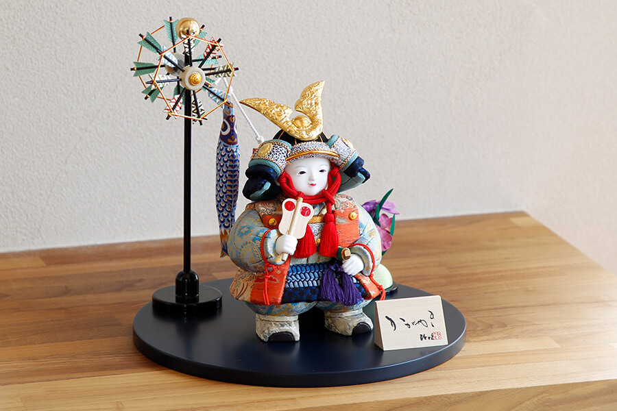 コンパクトな五月人形のひととえ｜雅｜童大将人形単品