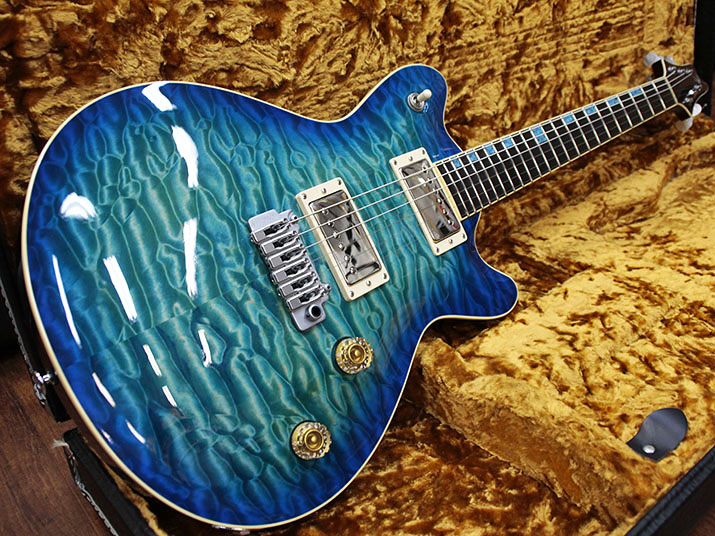 T's Guitars ARC-STD Master Grade Quilt Top Centura Blue 中古