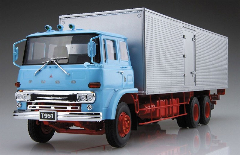 アオシマ ふそう T951N アルミバン 1/32 ヘビーフレイト シリーズ 001