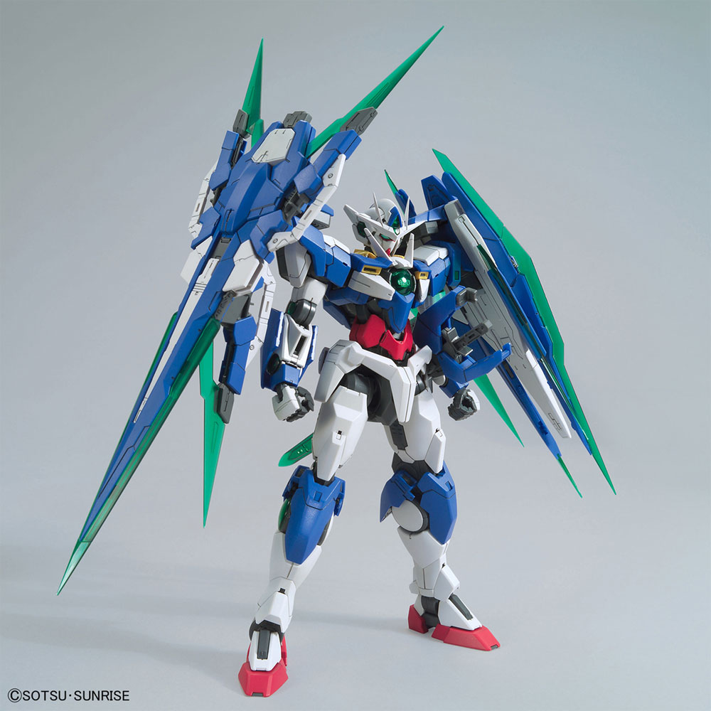 バンダイ GNT-0000/FS ダブルオークアンタ フルセイバー MG (マスター