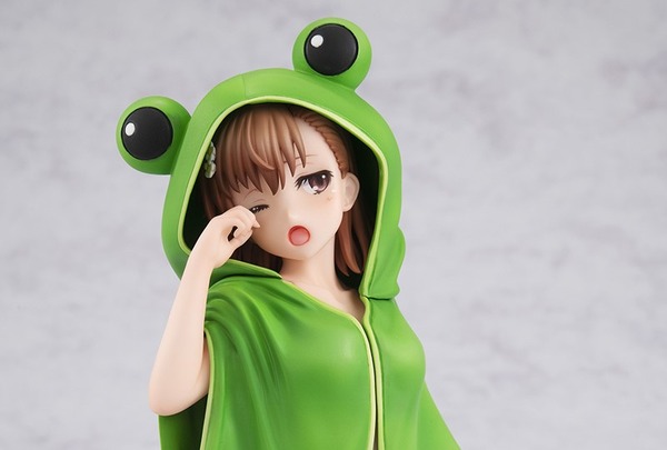 フードを脱いだら大胆な姿に！「御坂美琴」新作フィギュアは、眠そうな