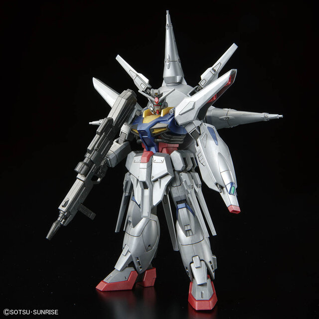 機動戦士ガンダムSEED」で活躍した「フリーダム」ら3機が限定