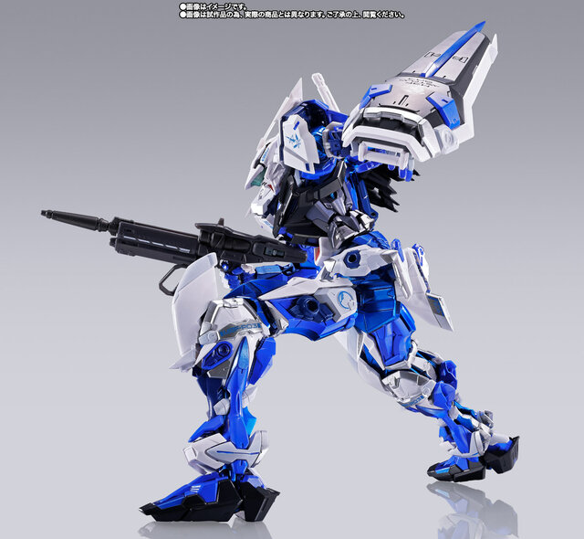 これが“最新”の「METAL BUILD ガンダムアストレイブルーフレーム