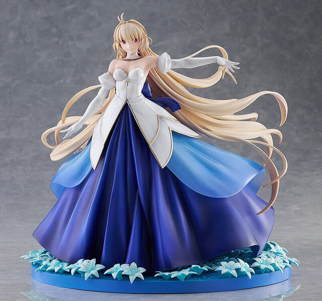 風にたなびく髪やドレスの美しさに息をのむ…！『月姫』より真祖の姫君