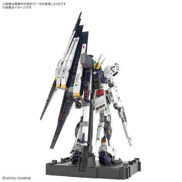 究極のガンプラ「PG UNLEASHED 1/60 νガンダム」PV公開！映画冒頭