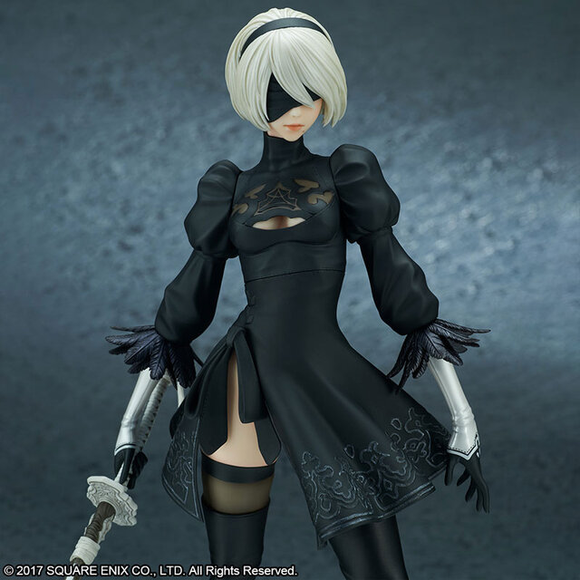 放熱スカートを外すと太ももが露に！『ニーア オートマタ』より「2B