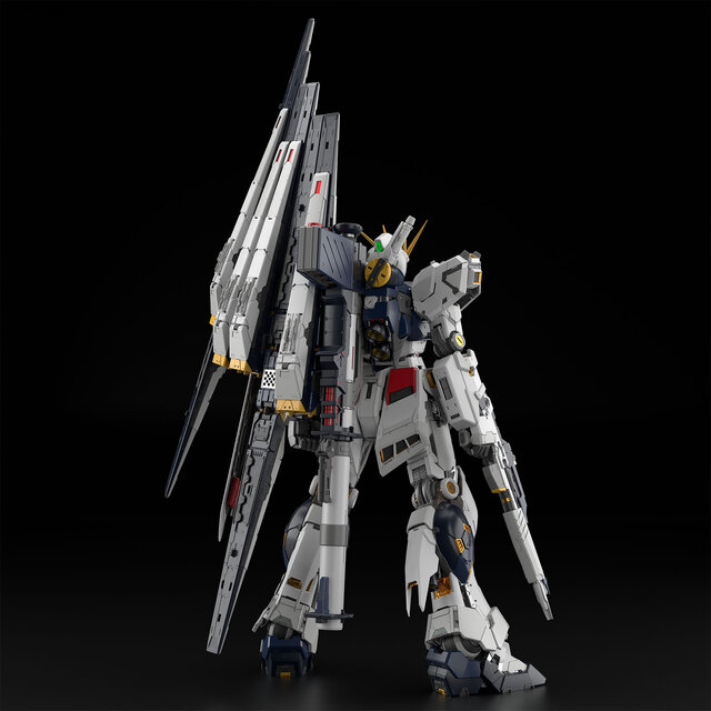究極のガンプラ「PG UNLEASHED 1/60 νガンダム」がDMM通販で抽選販売