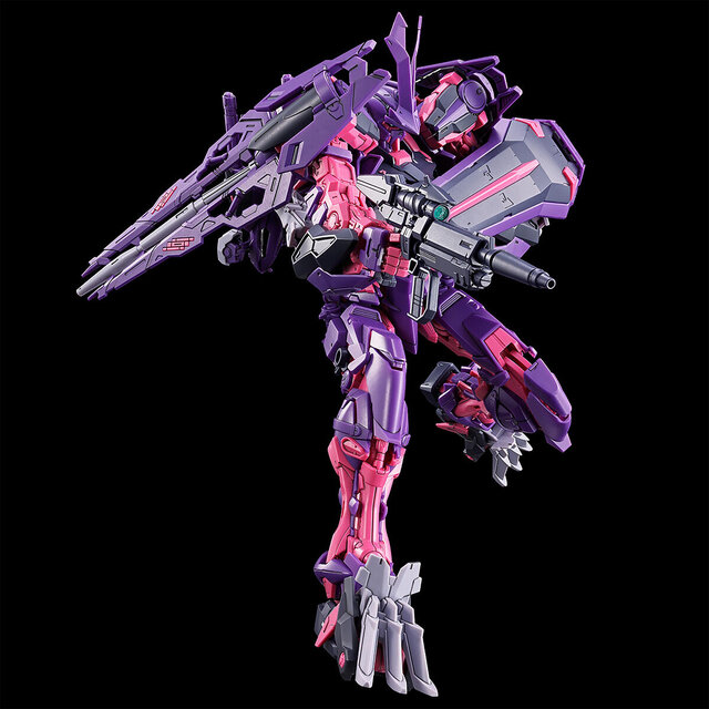 四足歩行形態「ブルートモード」にも変形！MGガンプラ「ガンダム