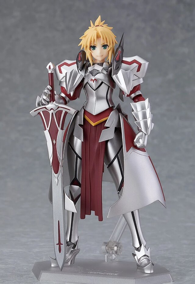 Fate』シリーズより「セイバーオルタ」「“赤”のセイバー」の可動