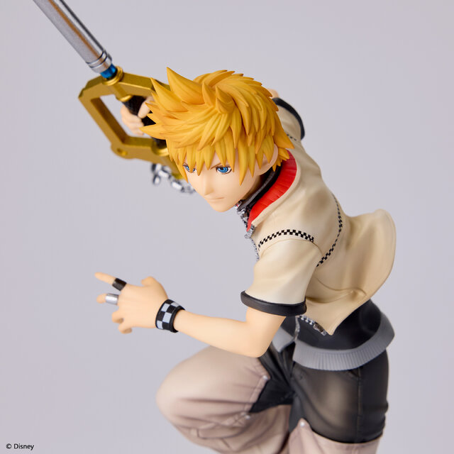 キングダム ハーツII』ロクサスがフィギュア化！キーブレードを構え