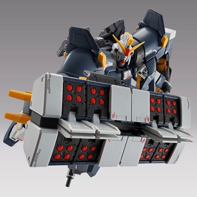 ガンダムサンドロックEW」がアーマディロリザード装備でMGガンプラ化