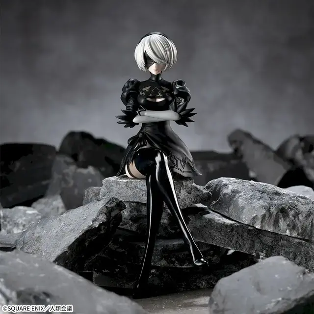 ちょこんと座る姿が美しい…！アニメ「ニーア」より、「2B」フィギュア