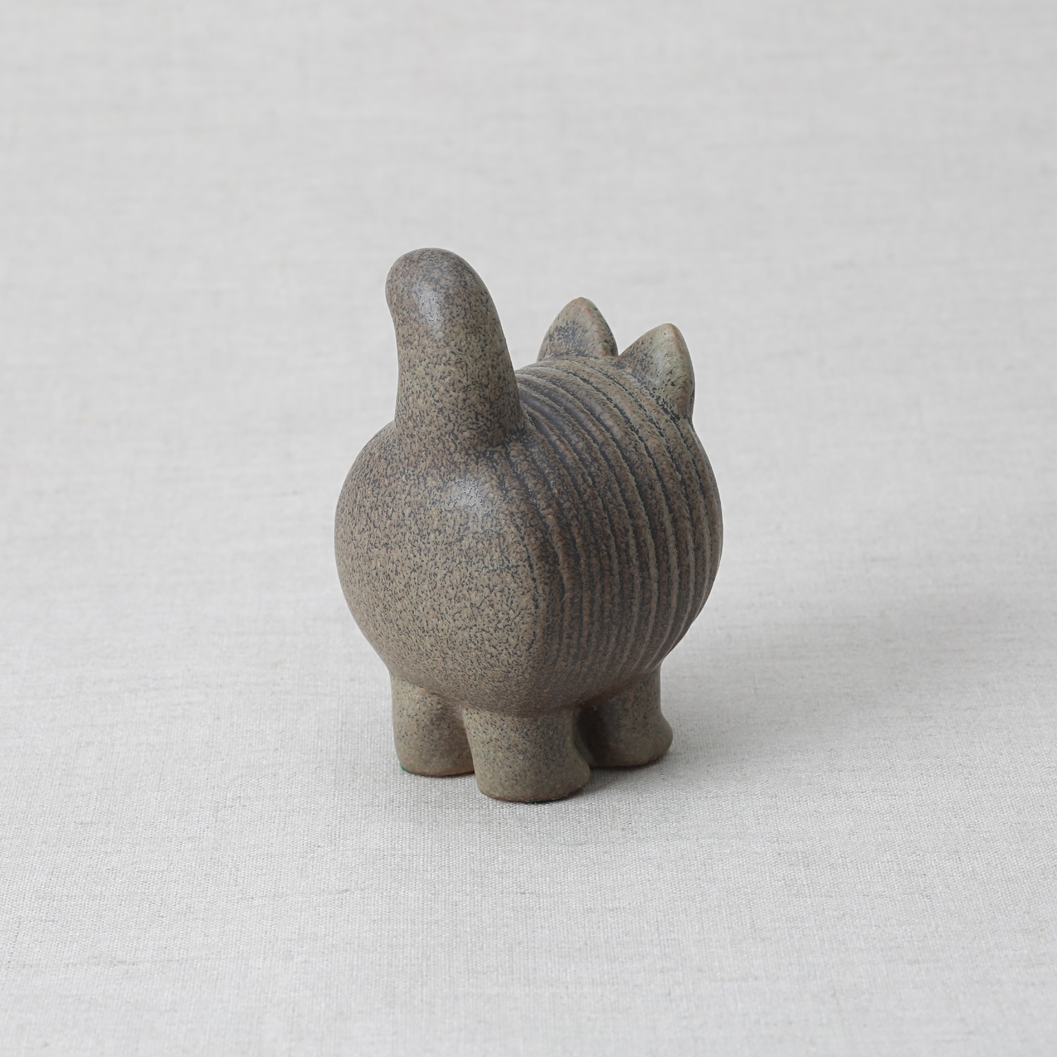 定番品】Lisa Larson Dieci Cat Gray｜入荷待ち商品｜IDEE SHOP Online