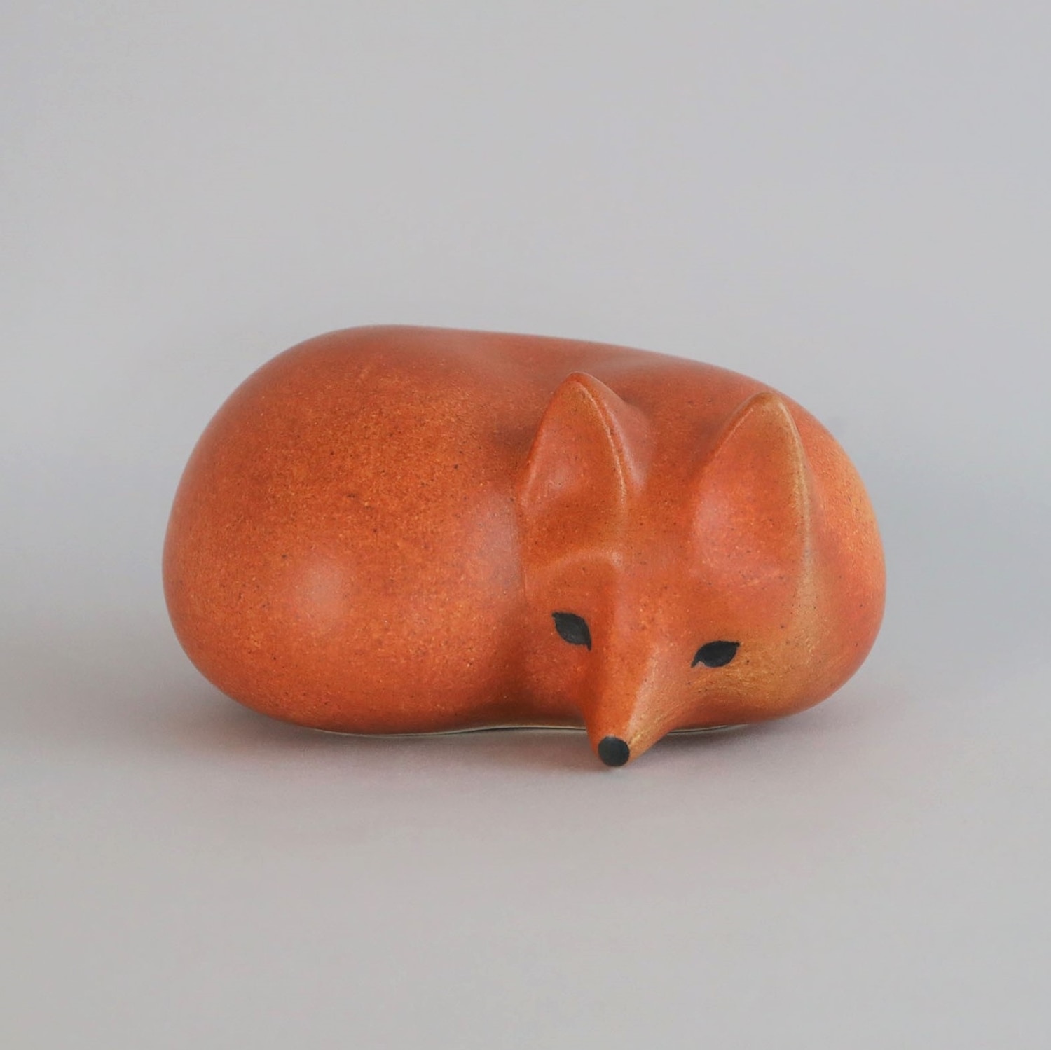 定番品】Lisa Larson Fox Medium｜入荷待ち商品｜IDEE SHOP Online