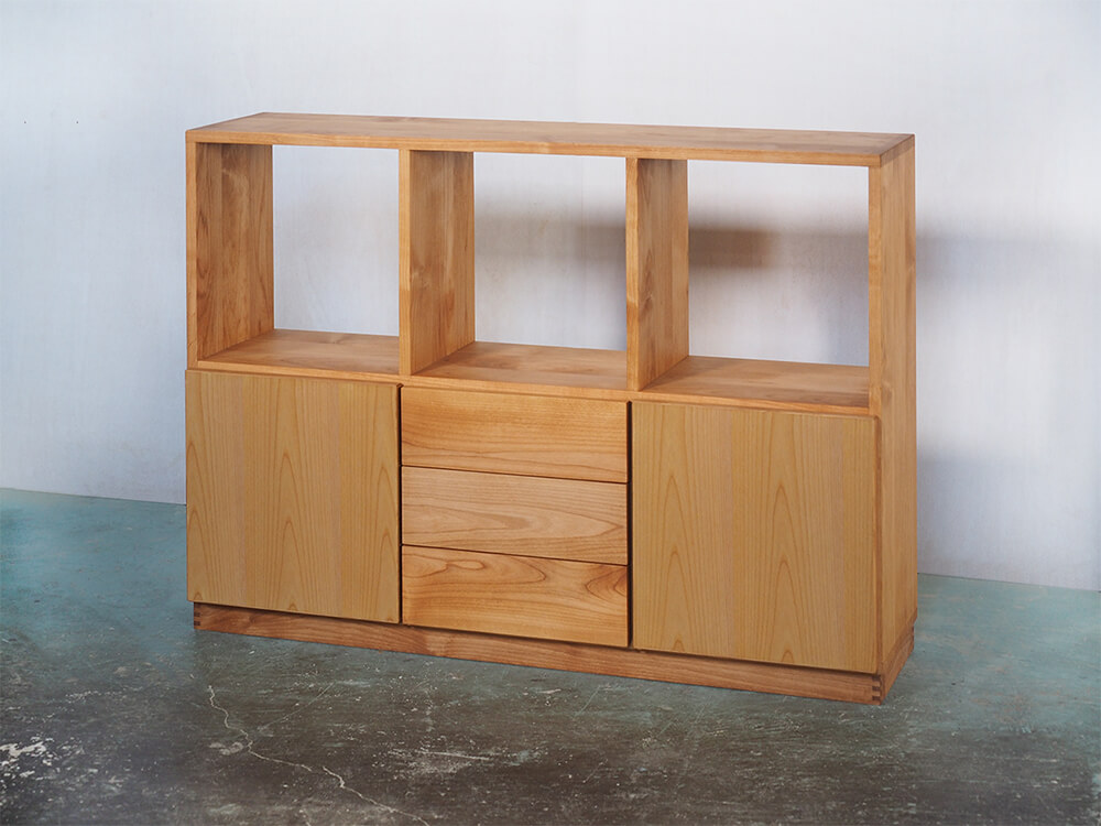 スクエアシェルフ 扉と引き出しを組み合わせ｜ikususu FURNITURE｜無垢