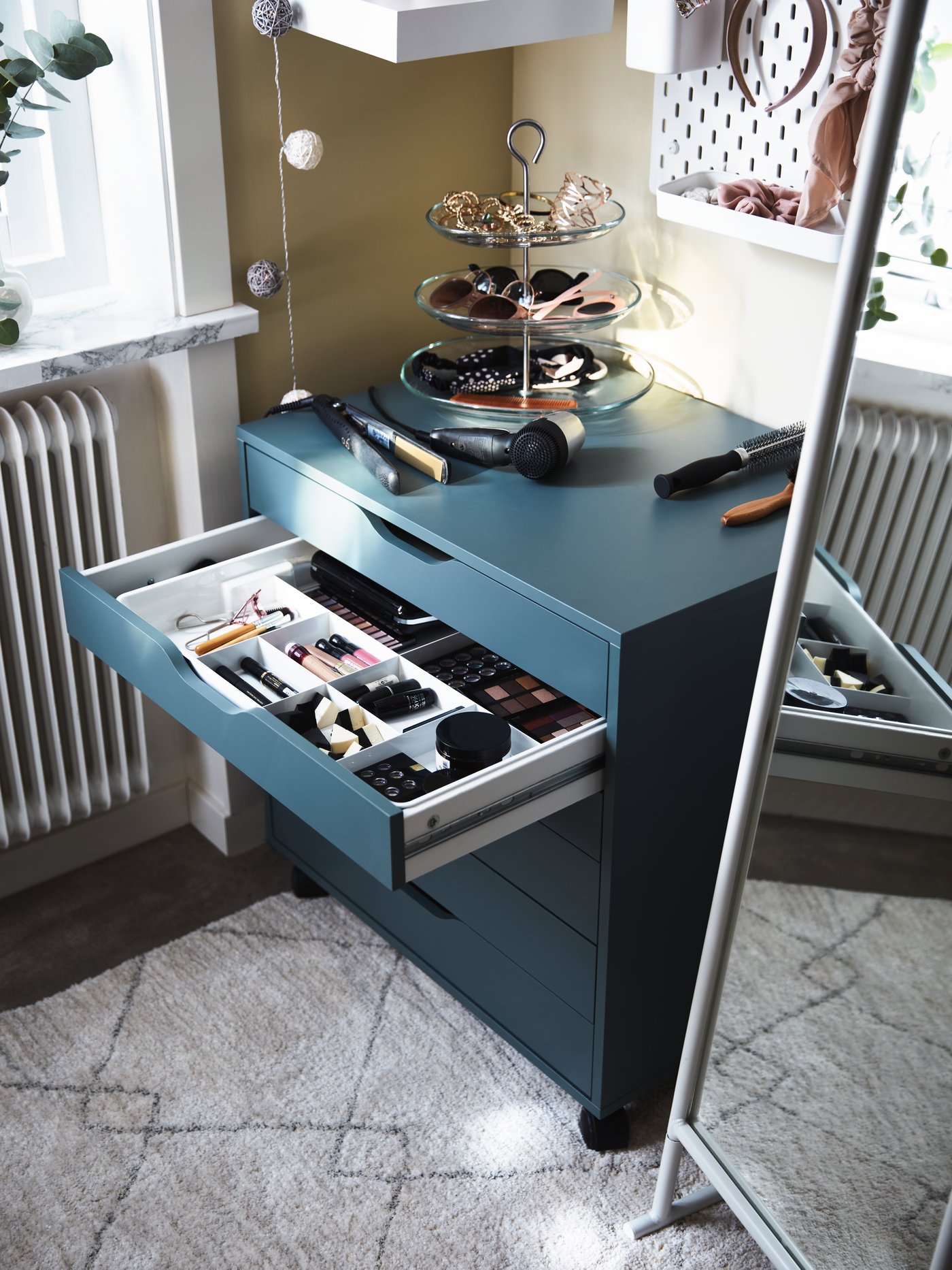 究極のドレッサーに必要なもの - IKEA