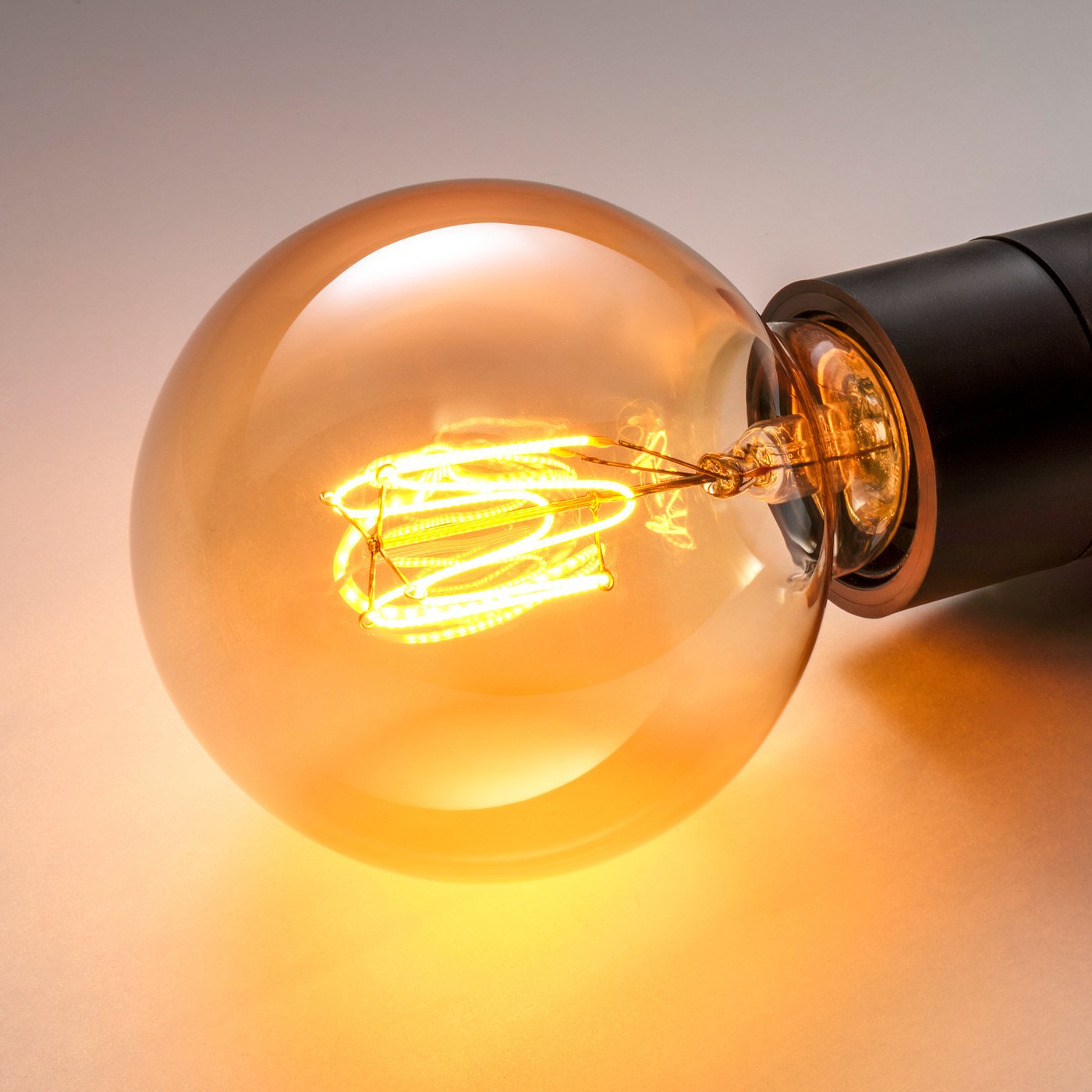 MOLNART モールナルト LED電球 E26 150ルーメン, 球形 ブラウンクリア