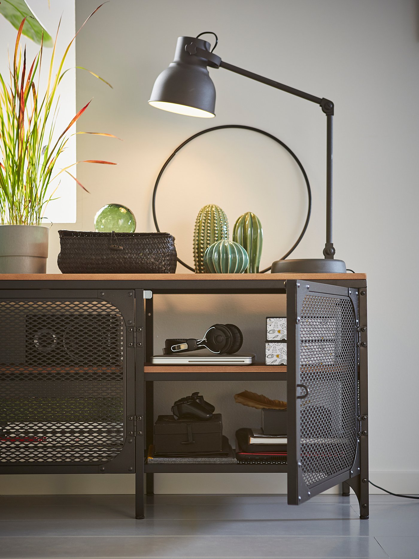 FJÄLLBO フィエルボ テレビ台, ブラック, 150x36x54 cm - IKEA