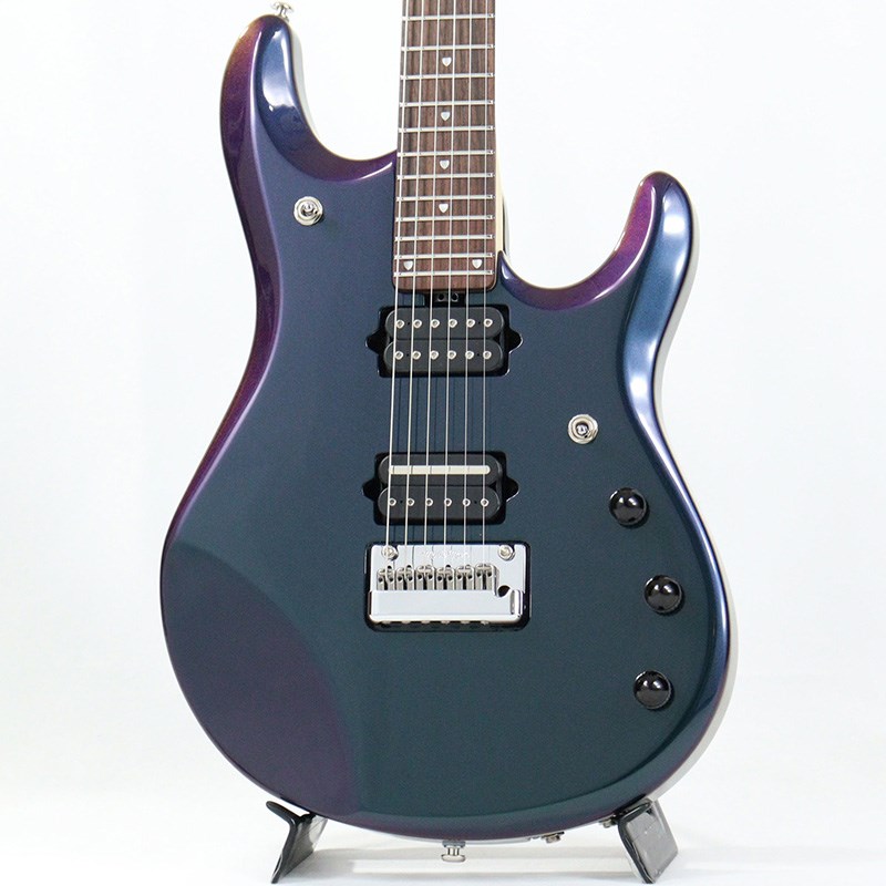 MUSICMAN】 ドリーム・シアターの世界観を体現する “John Petrucci (JP