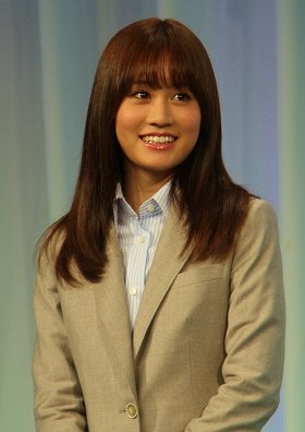 前田敦子「AKB総選挙には出ません」 ツイッターで報告: J-CAST