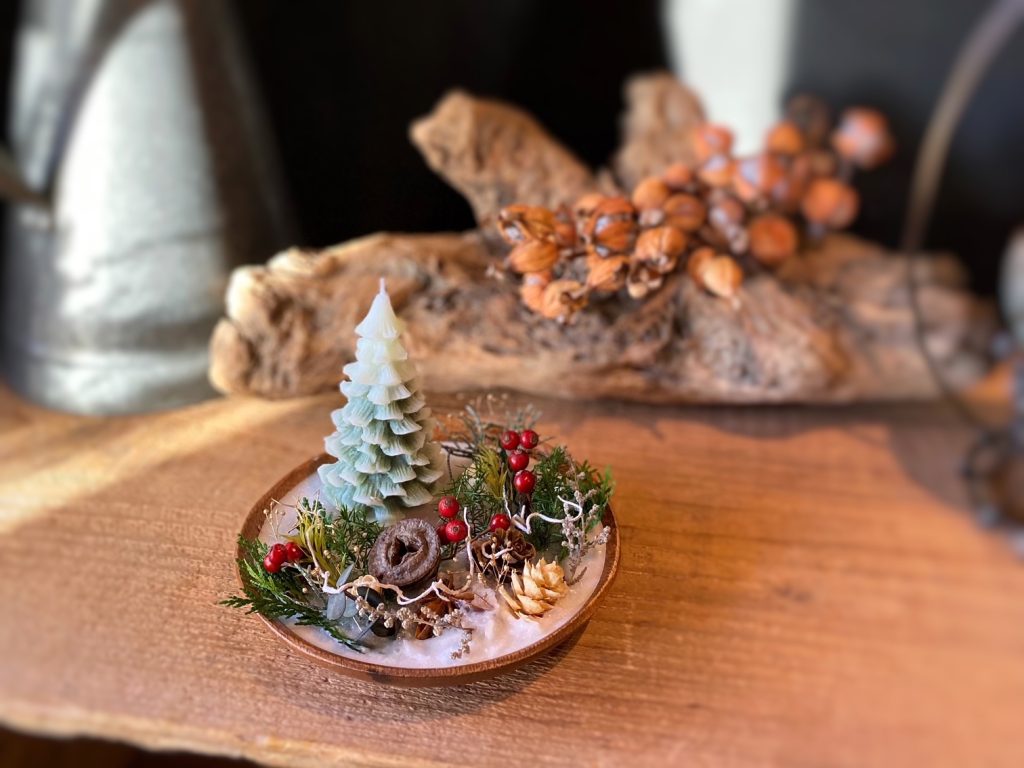 ツリ―キャンドル付き クリスマスアロマトレー | イベント | ジョンソン