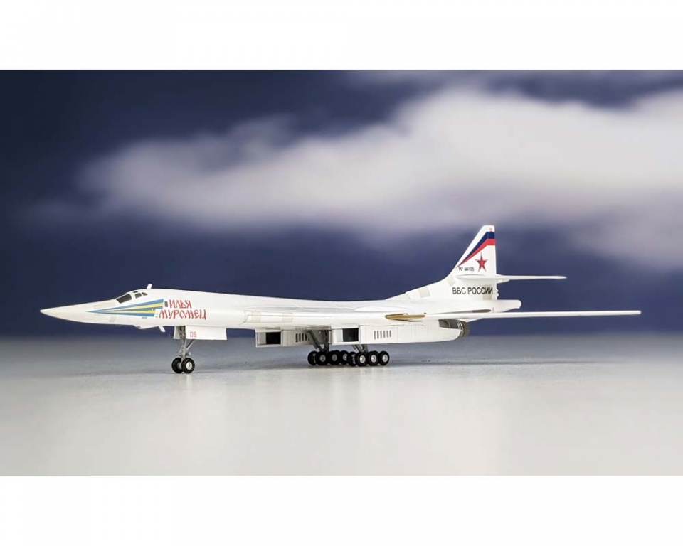 www.JetCollector.com: HERPA Tupolev Tu-160 Blackjack Russian Air