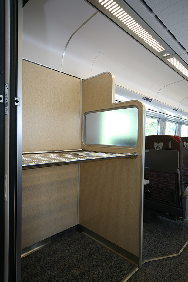 特急カムイ（789系 1000代）｜列車ガイド（列車編成・設備など）｜鉄道