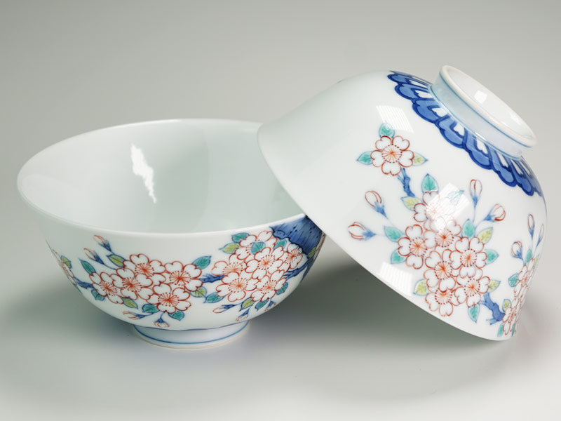 有田焼】夫婦茶碗 染錦吉祥桜図