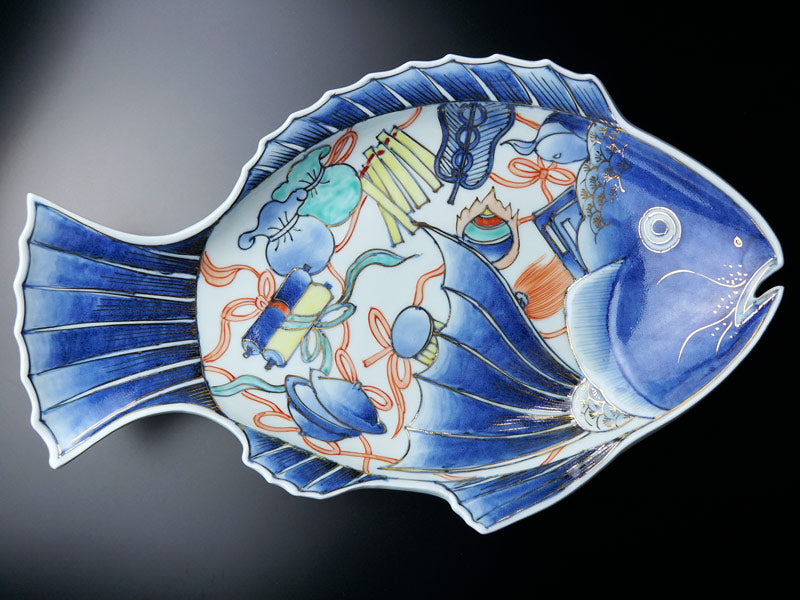 献上金襴手様式】特大絵皿 染錦本金色鍋島吉祥鯛図