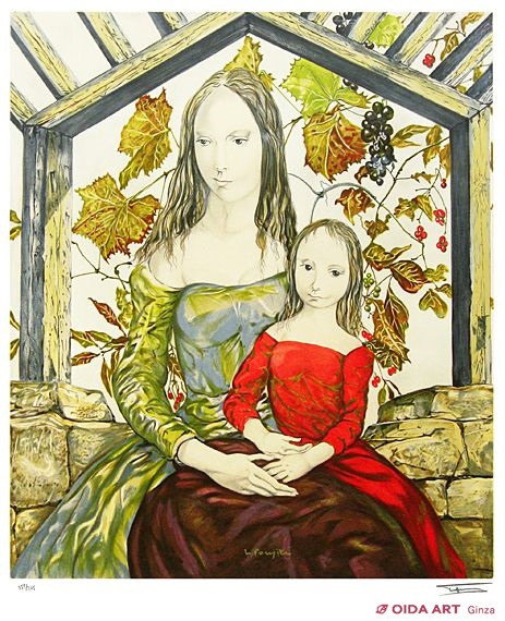 Mother and child in front of grape shelf | Oida-Art
