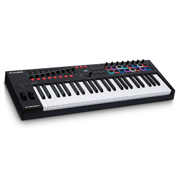 M-AUDIOのMIDIキーボードOxygen Pro 61をご紹介いたします。