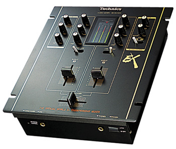 どこかで一回は目にしてる定番DJミキサー、テクニクスのSH-EX1200
