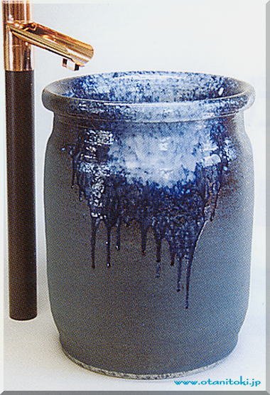 水瓶【みずがめ雨水貯水タンク】陶器の拡大画像