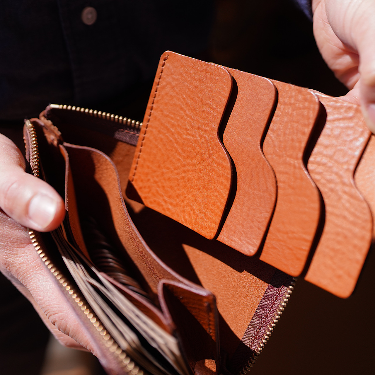 L-zip long wallet
