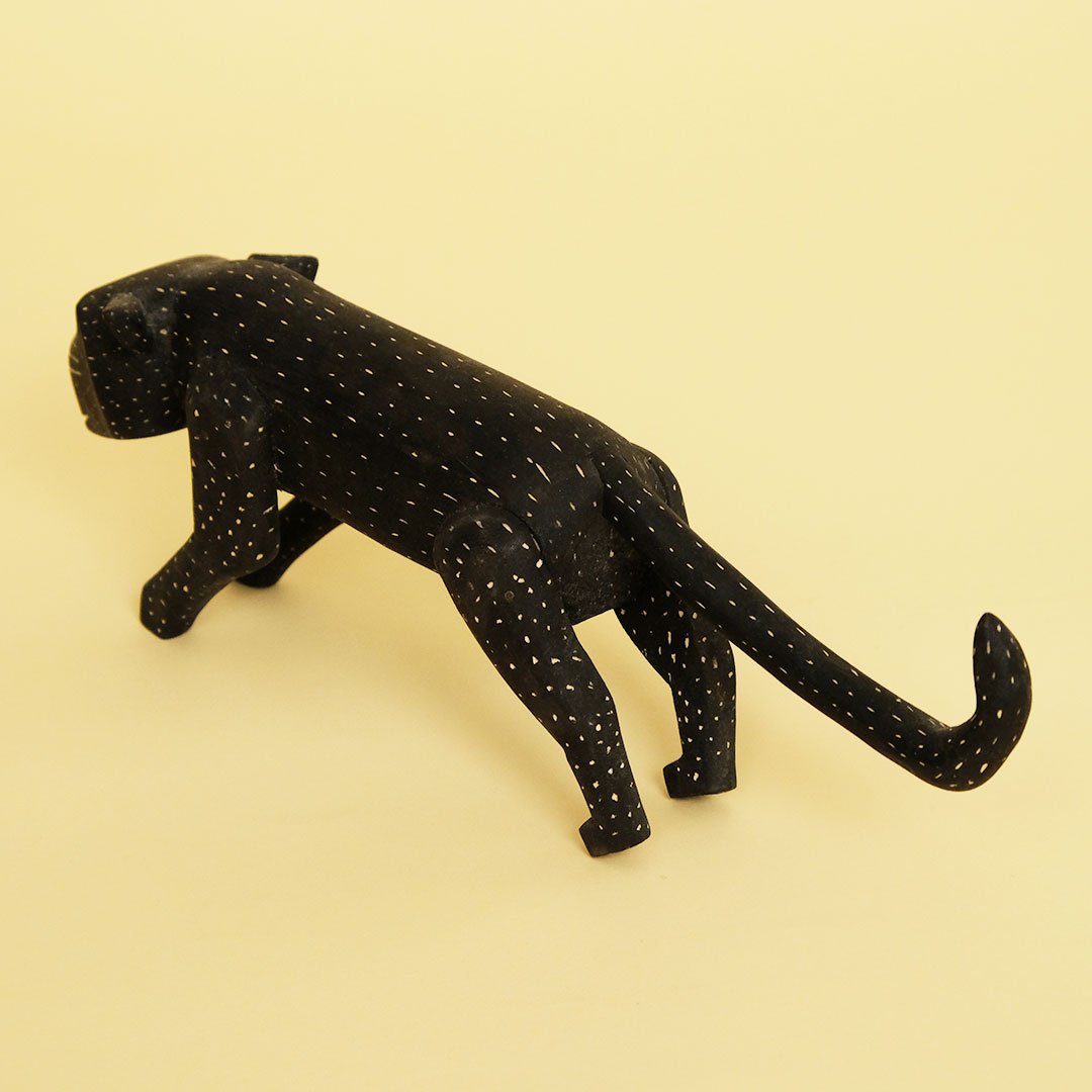 黒豹（木彫 置物）- LABRAVA [メキシコ 民芸 フォークアート 雑貨]