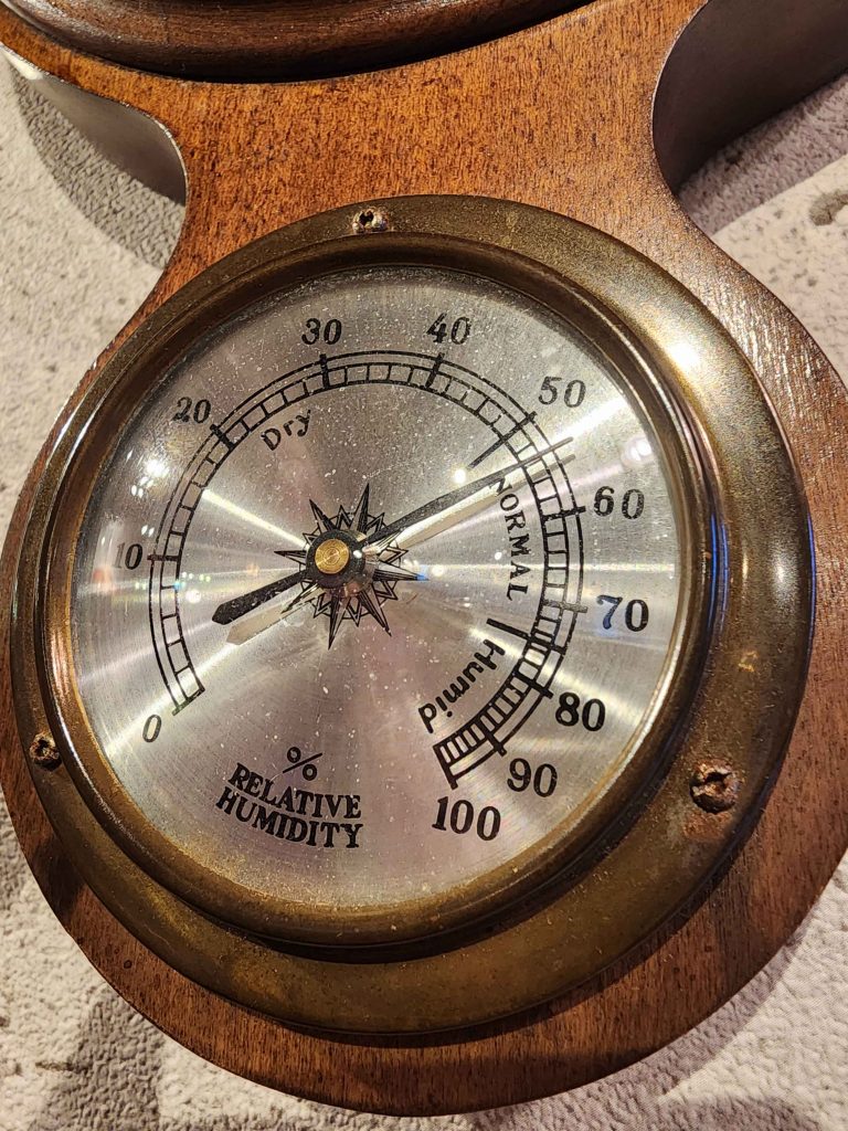 アメリカの老舗メーカー、Howard Miller Clock社製の気象計のご紹介