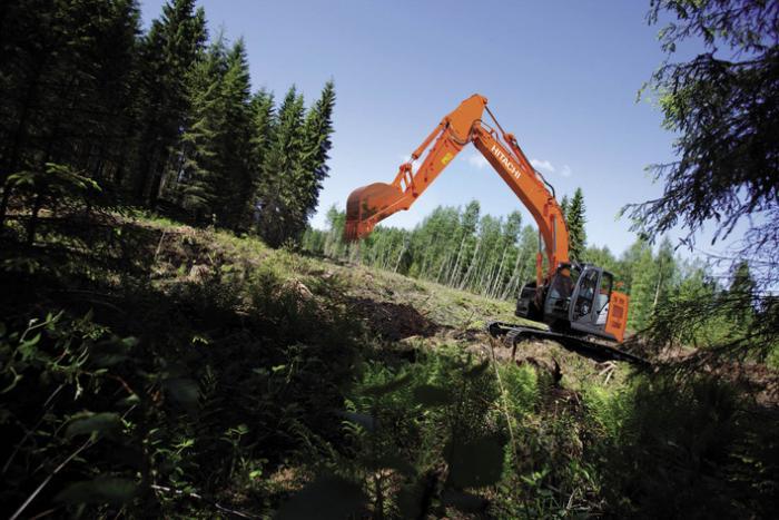 Hitachi ZX 225 USRLC-5 excavator specs & dimensions (2013 - 2016