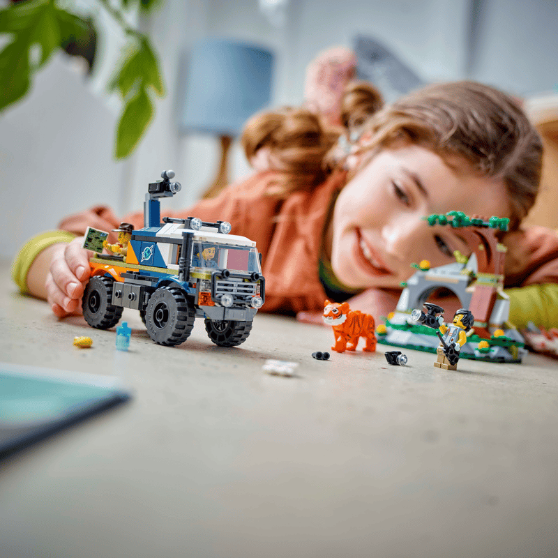 Jungle Explorer Off-Road Truck 60426 | City | Buy online at the