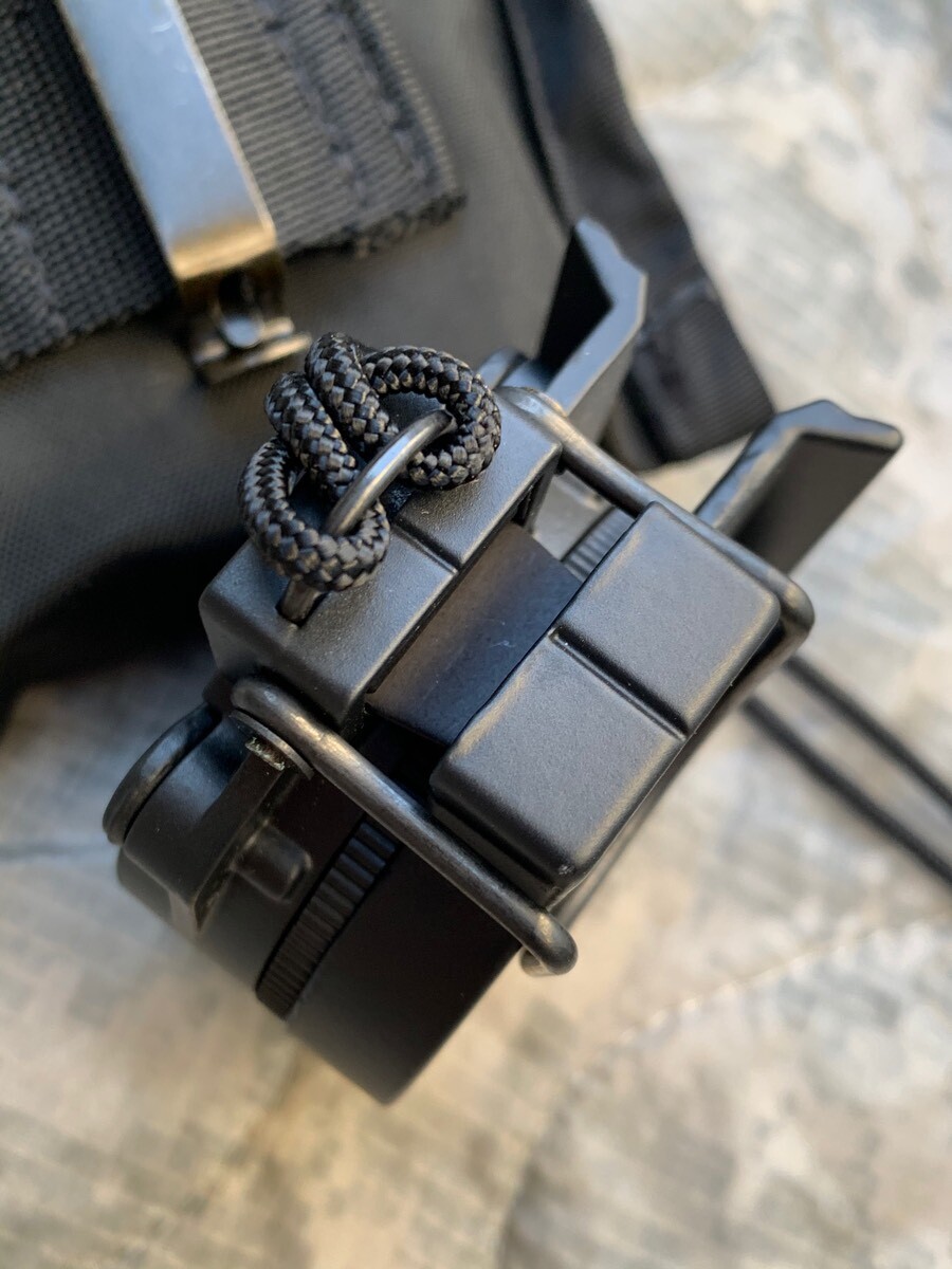 米軍実物 CAMMENGA レンザティック コンパス アウトドア