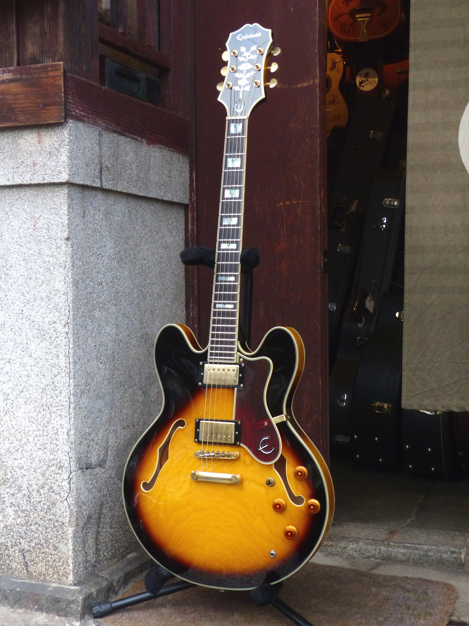 Epiphone '08 Sheraton II – 京町家のギターショップ ライトニン