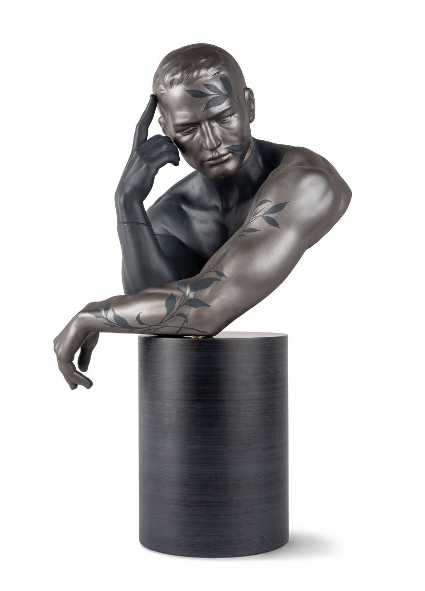 Reflections of Nature - Him Sculpture | Lladró® USA
