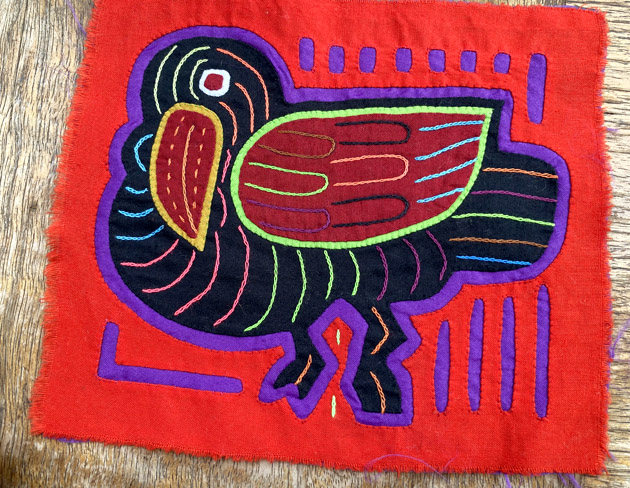 オトミ族の手刺繍クロスメキシコの刺繍・テキスタイル