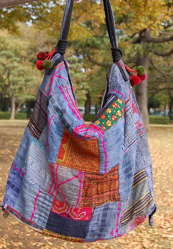 花モン族の刺繍古布バッグ パッチワーク