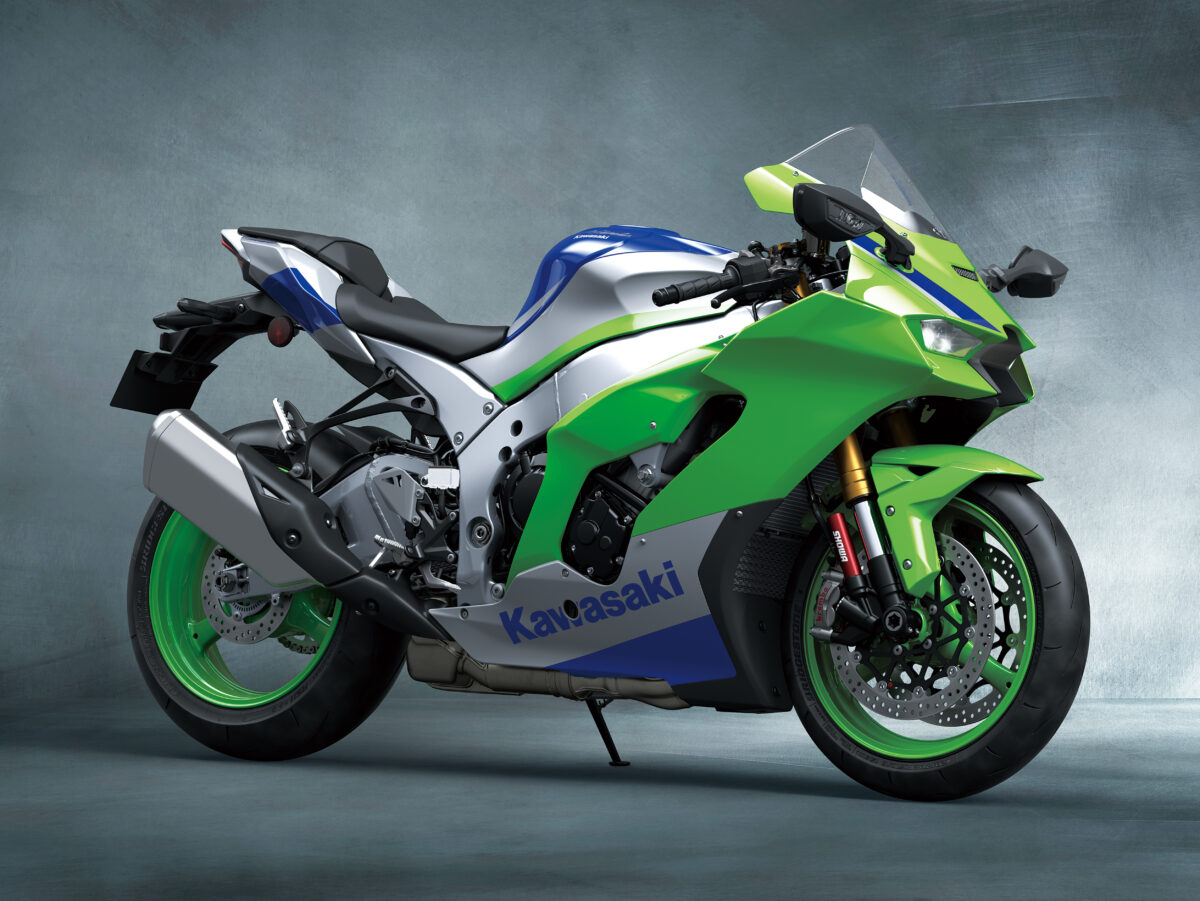 1989年のZXRシリーズを彷彿とさせる Ninja40周年記念モデル12月発売へ