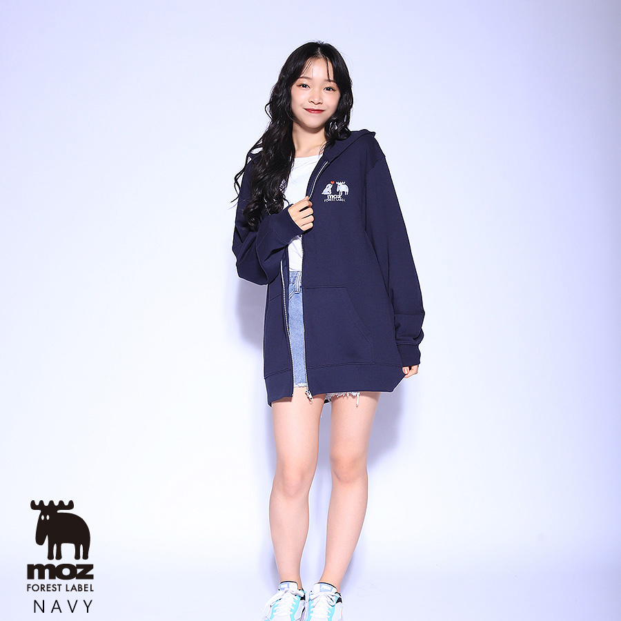 MZFLCLB094_054a.jpg