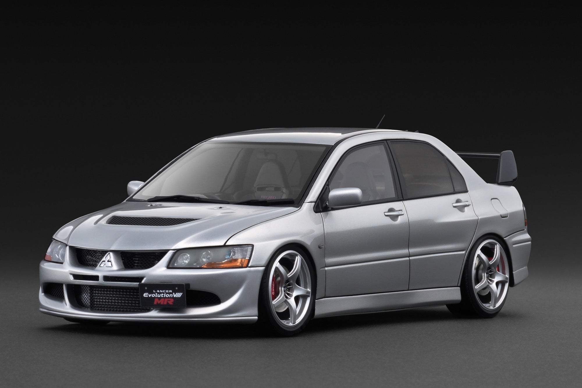 PREORDER* Ignition Model 1:18 Mitsubishi Lancer Evolution VIII MR