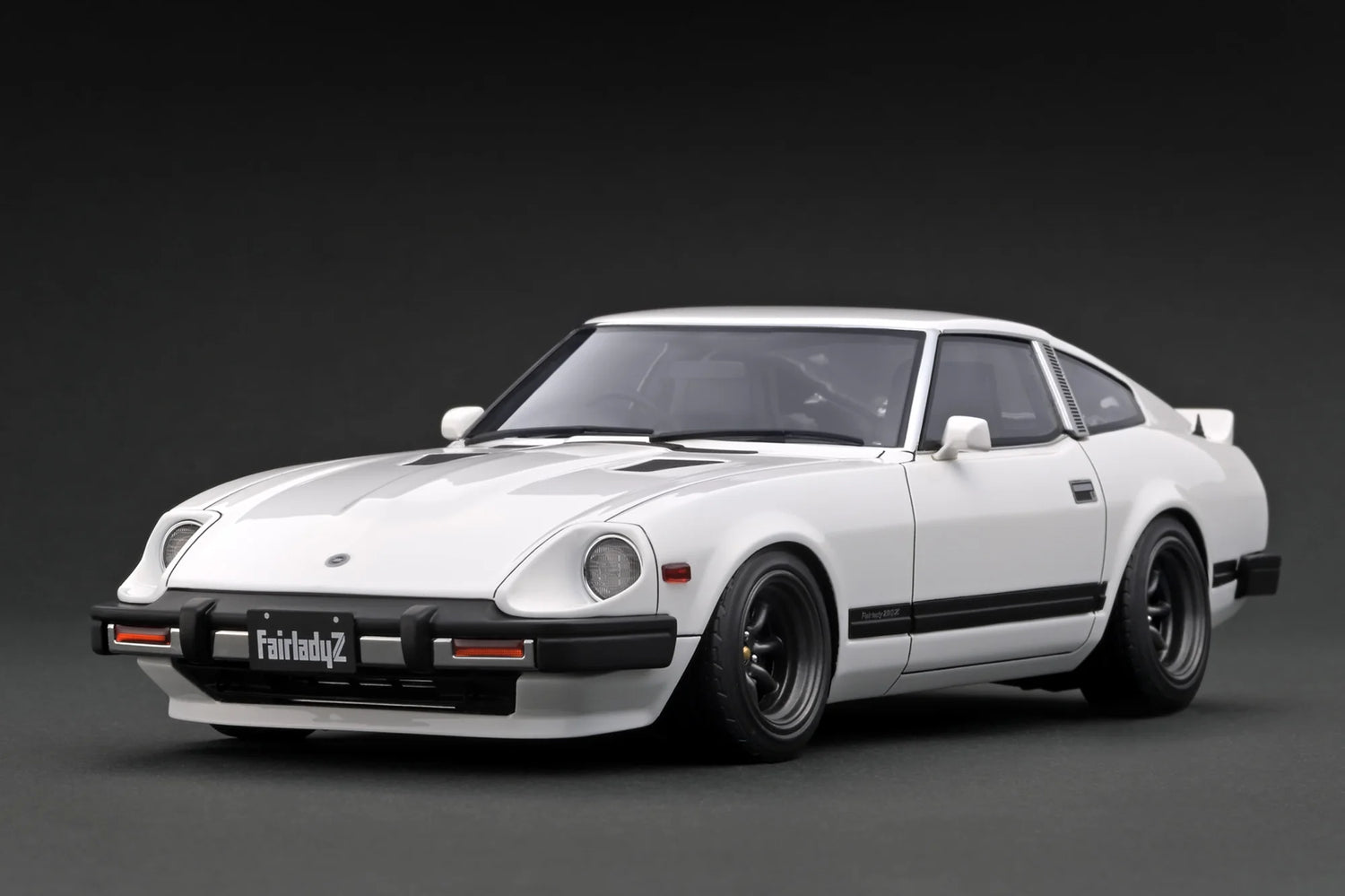 Ignition Model 1:18 Nissan Fairlady Z (S130) in White – Model Cars