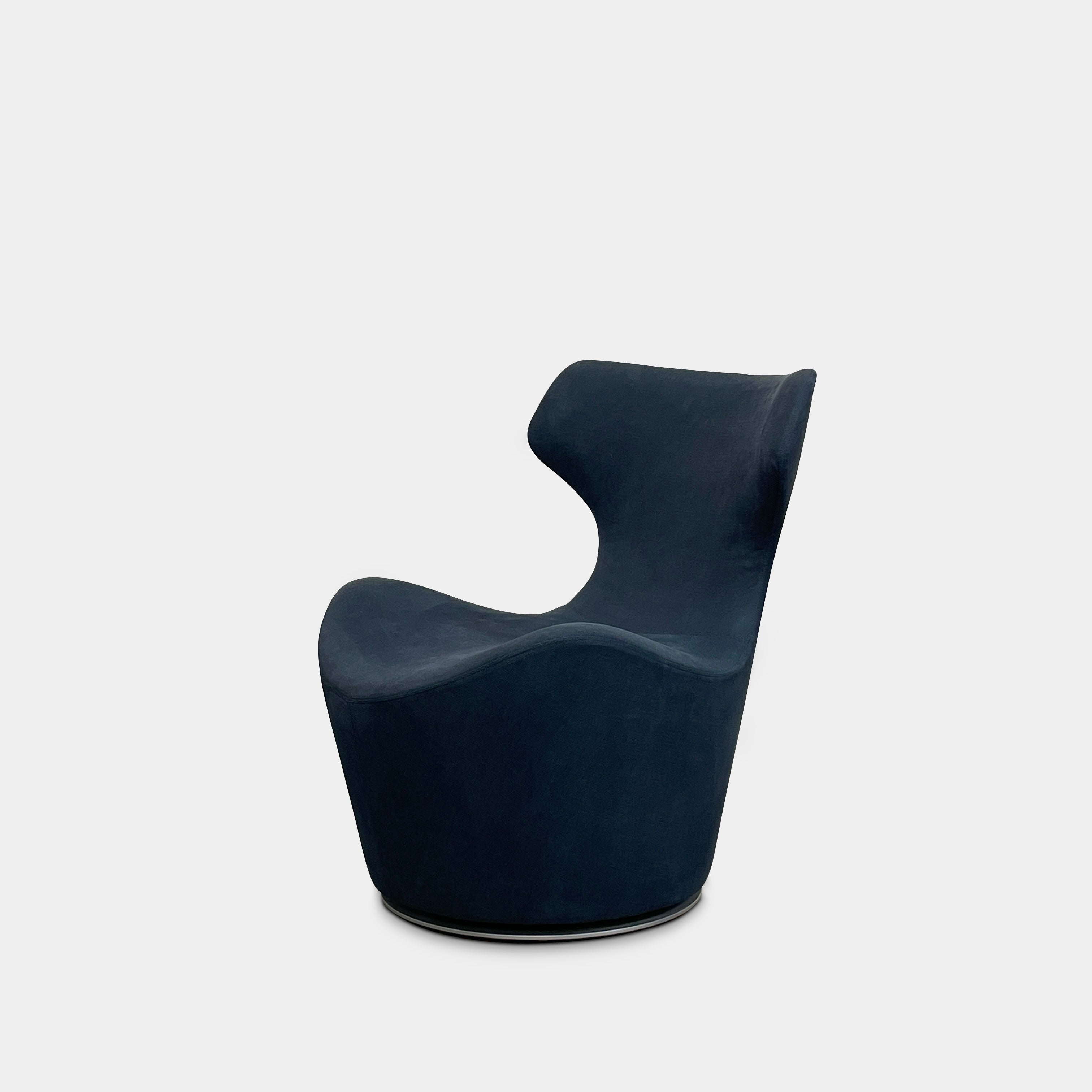 B&B Italia Piccola Papilio Swivel Armchair Blue | Luxury