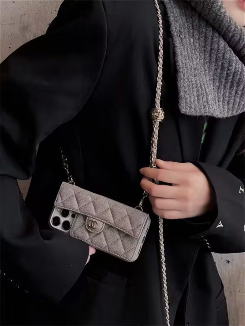 chanel スマホ ショルダー シャネル アイフォン15/14proケース